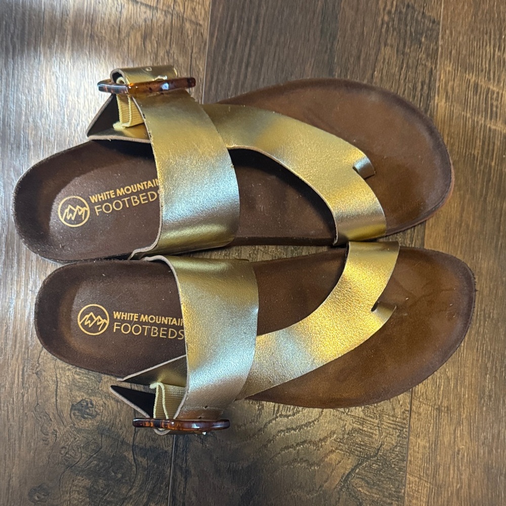 White Mountain Metallic Gold Sandals